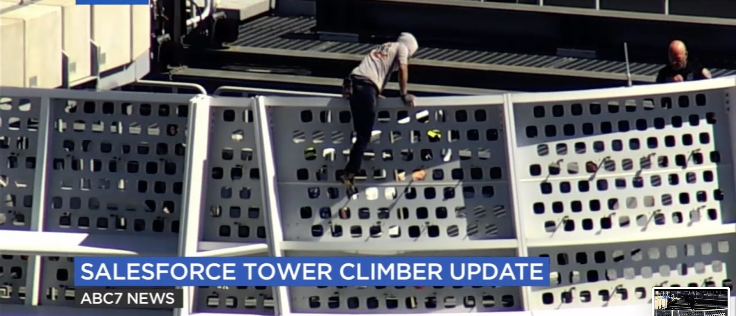 22-Year-Old ‘Pro-Life Spiderman’ Scales 61-Story Skyscraper With No Equipment