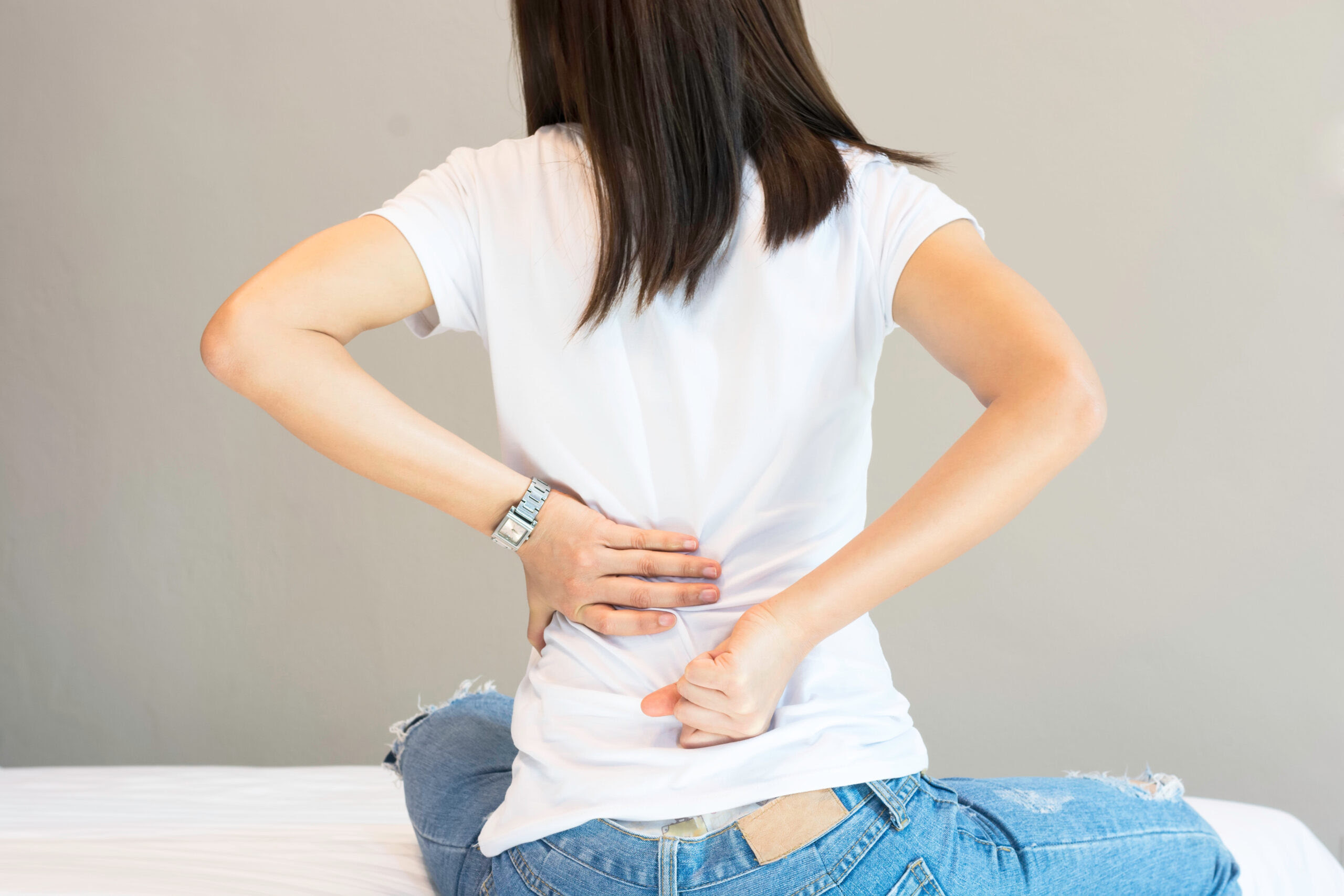 Why do slipped discs get all the back pain blame? - Pain Care Clinic LTD