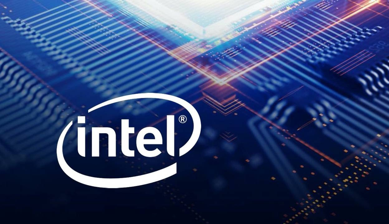 Intel Freezes Hiring In PC Chip Division For At Least Two Weeks -