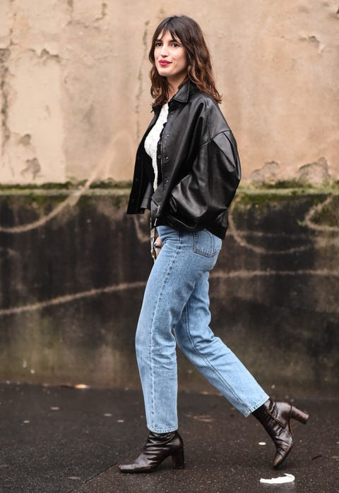 Street Style - Paris Fashion Week - Womenswear Fall/Winter 2020/2021 : Day Seven street style paris fashion week womenswear fallwinter 20202021 day seven