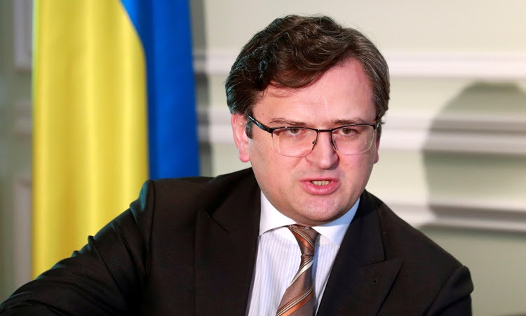 Ngoại trưởng Ukraine Dmytro Kuleba tại Kiev hồi tháng 4/2021. Ảnh: Reuters.
