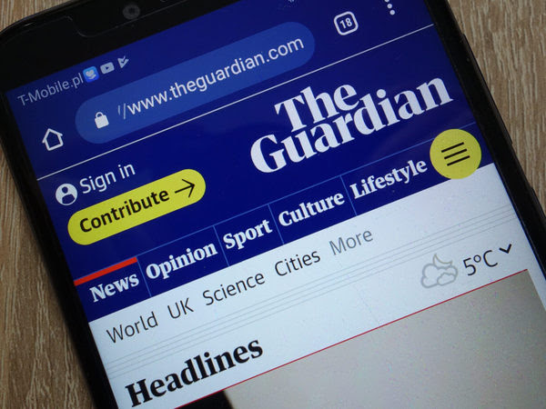 Guardian digital reader revenue climbs, half from outside UK
