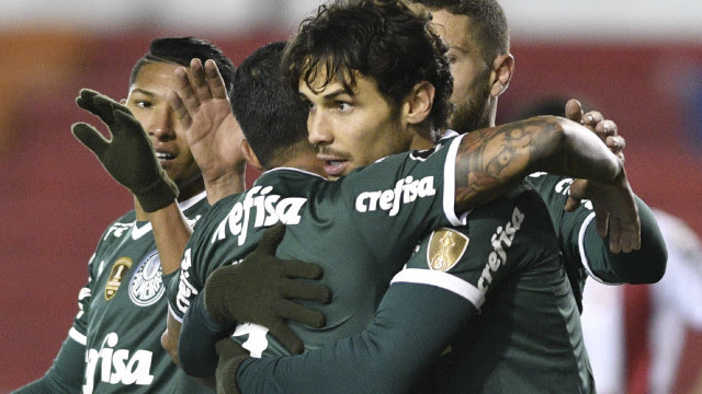 Palmeiras massacra Petrolero e garante vaga antecipada às oitavas da Libertadores