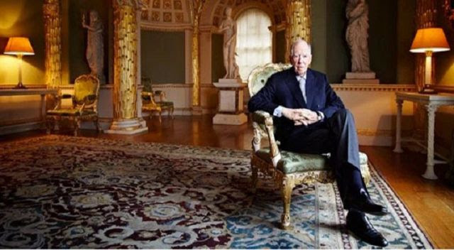 Rothschilds Buy Up All of the Gold Signalling World Banking Collapse? (Video)