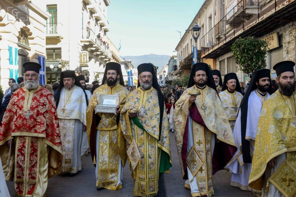 ΟΡΘΟΔΟΞΙΑ INFO Ι Καλαμάτα: Χιλιάδες πιστοί στον εορτασμό της πολιούχου Παναγίας Υπαπαντής