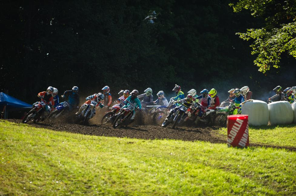 The 122-250cc Expert A class gets underway at Unadilla.