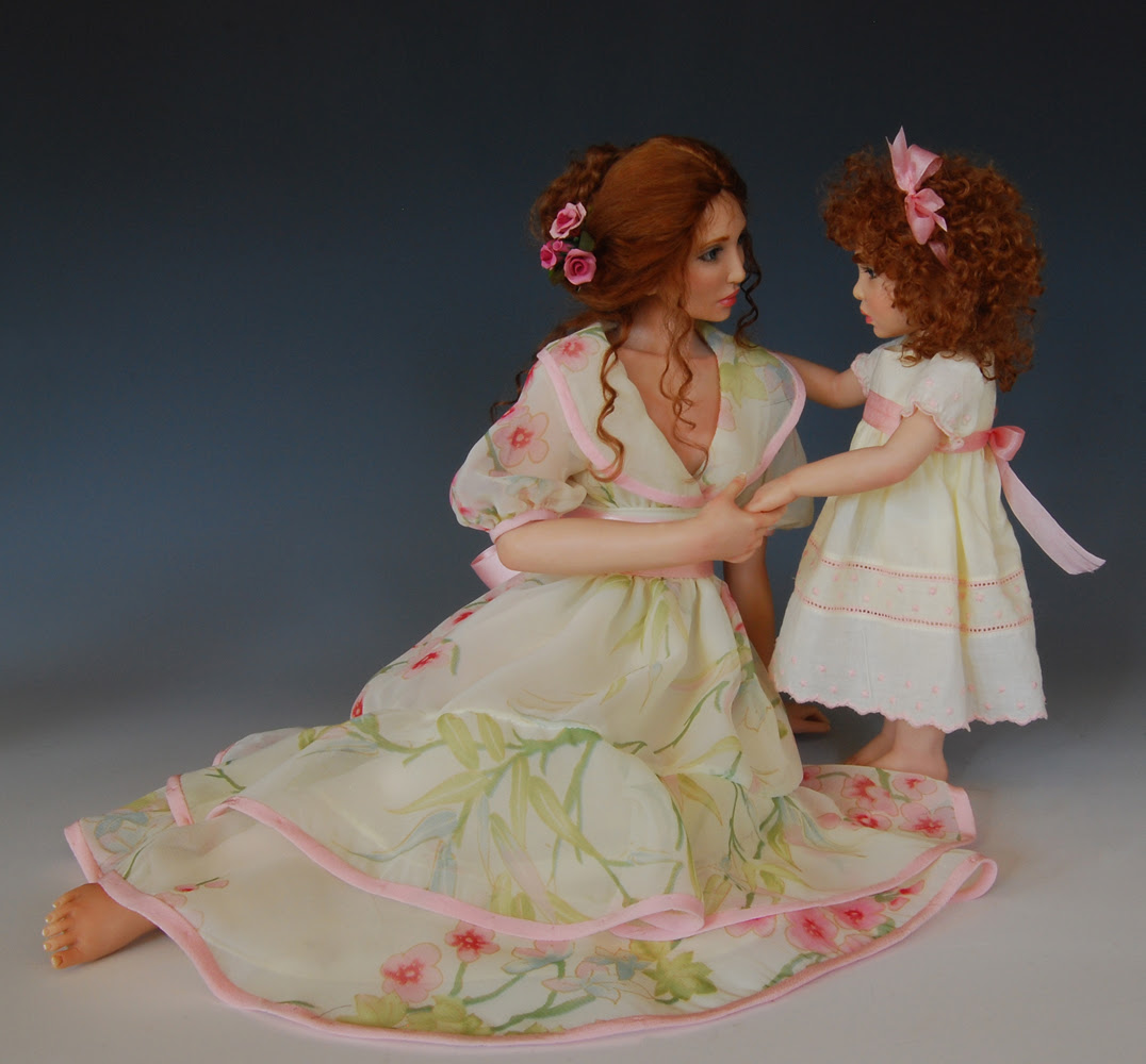 Mothers doll. Создание кукол. Куклы in mothers hand. 4 Девочки миниатюра. Майя Пешкова куклы.