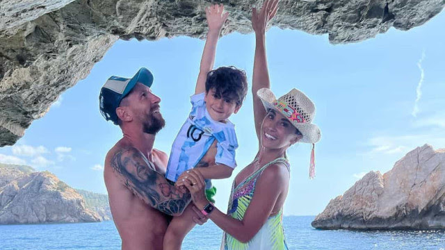 O álbum de fotos das férias de Lionel Messi e da família em Ibiza