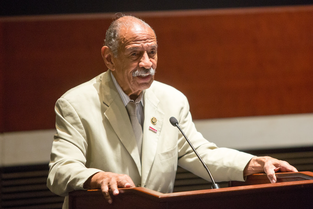 SOLITARY_Conyers_Intro.JPG SOLITARY_Conyers_Intro.JPG