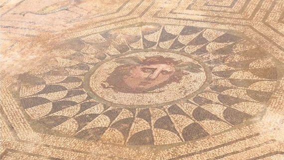 'Exceptional' winged Medusa discovered in Roman-era mosaic in Spain