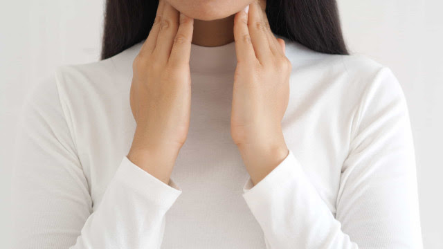 Câncer de esôfago: A 'estranha' sensação na garganta que não deve ignorar