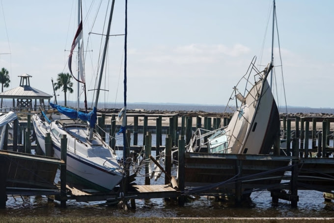 Sức tàn phá của bão Michael khi quét qua Florida